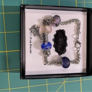 New #1 mom bracelet